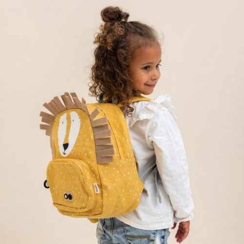 Personalized backpack - Mr. Lion Child with lion-themed yellow backpack
