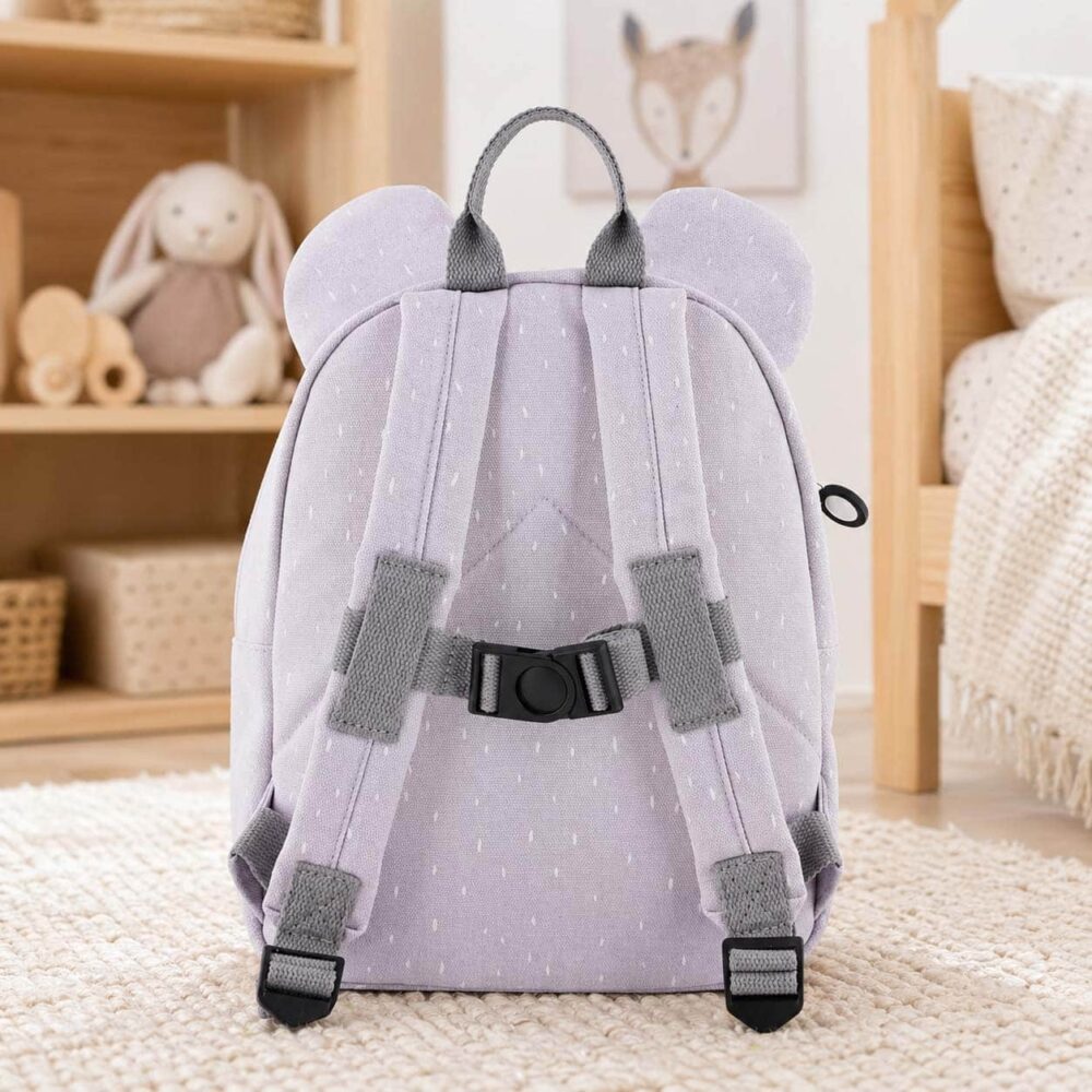 Personalized backpack with mouse motif, background image