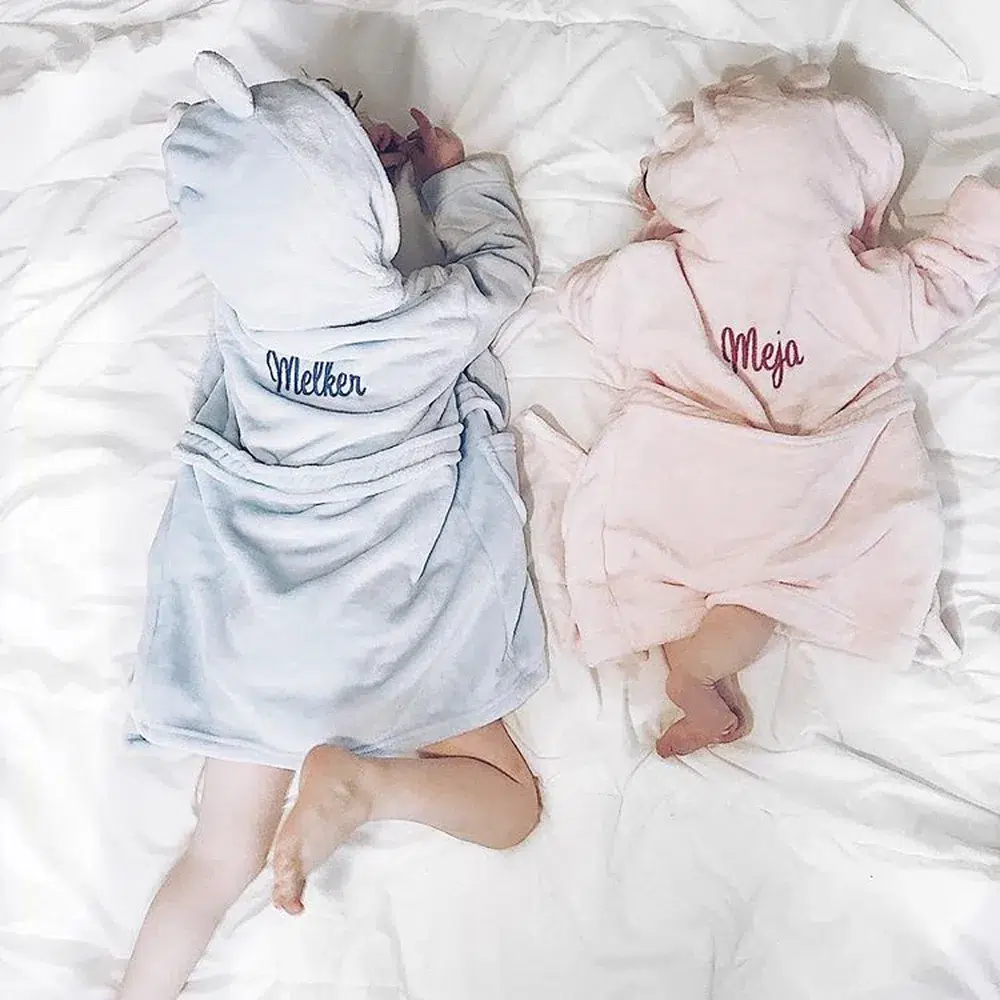 Personalized Gifts: Unique Presents for All Occasions Personalized bathrobes